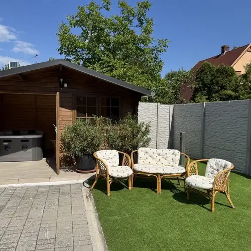 Potecz Apartmanház Balatonfenyves 002 kép