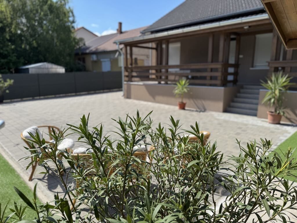 Potecz Apartmanház Balatonfenyves
