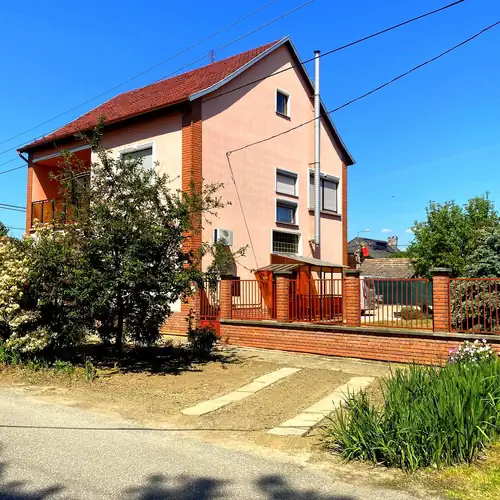 Júlia Apartmanház Szeged 005 kép