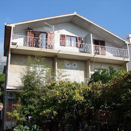 Apartments Nik Gradac  2