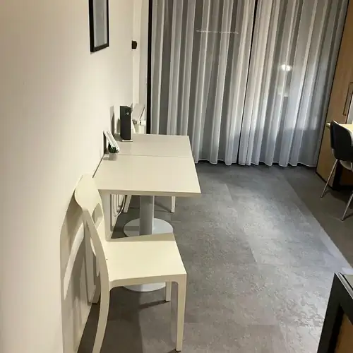 Roland Apartman Rottenbiller Budapest 002 kép