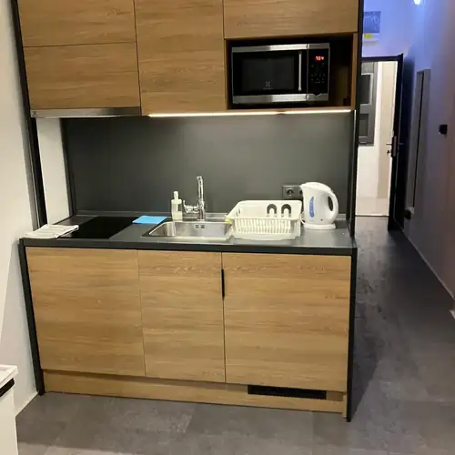 Roland Apartman Rottenbiller Budapest 004 kép