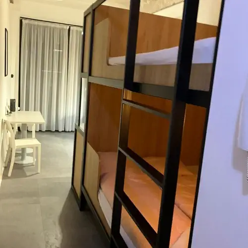 Roland Apartman Rottenbiller Budapest 007 kép