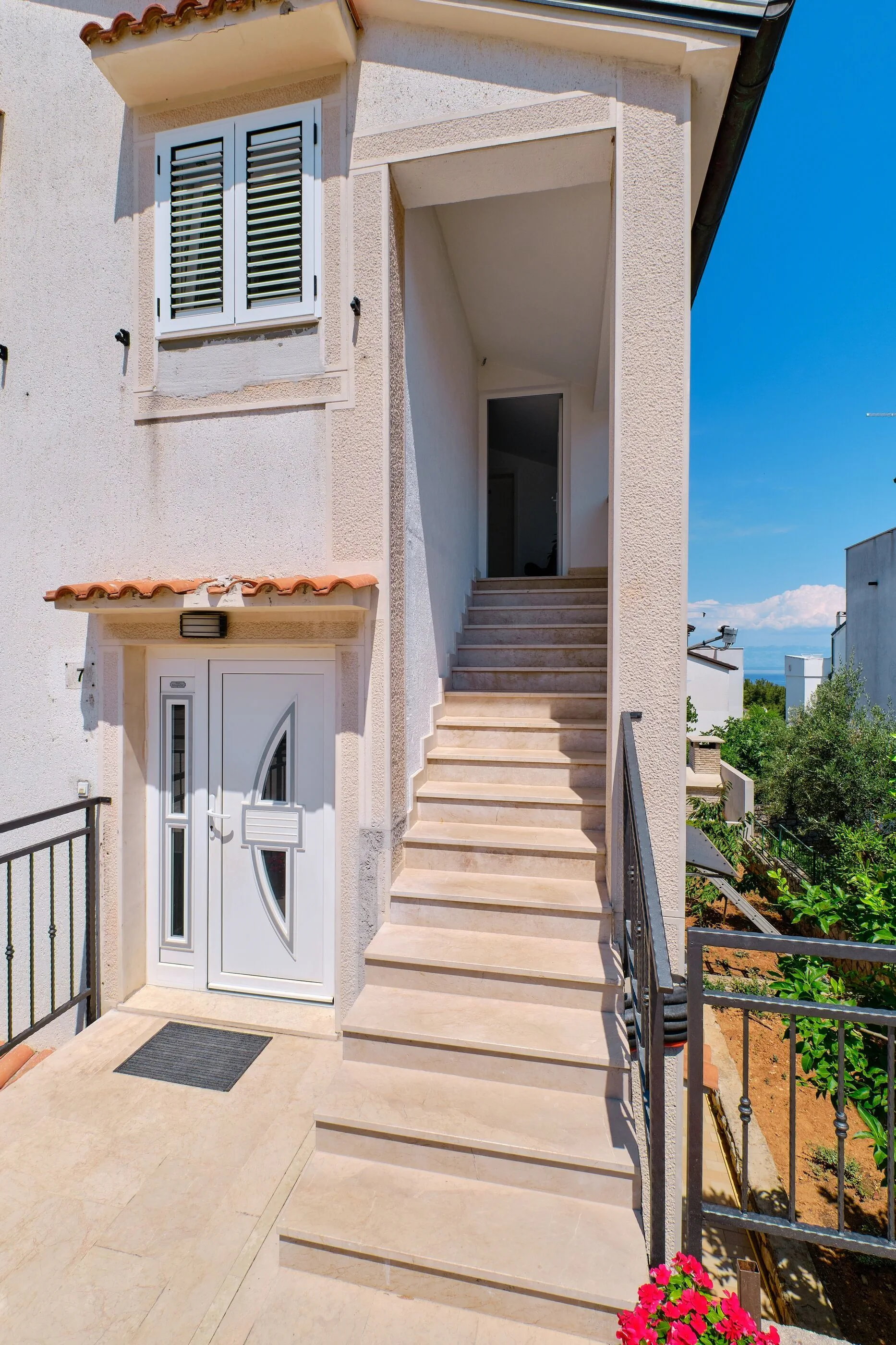 Apartments NIKOLINA 4 STAR Mali Losinj