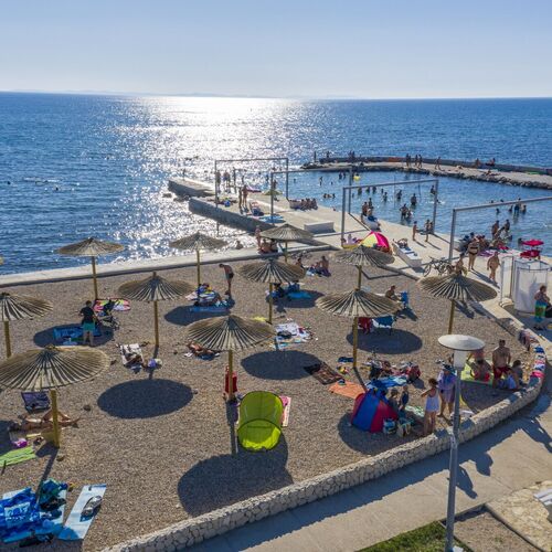 Apartments Koprivnjak Privlaka ★★★ 2