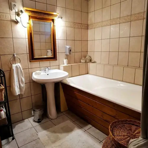 Fenyvestelek Vendégház Őrimagyarósd 010 kép