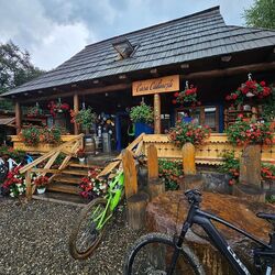 Centrul de Călărie Casa Pascu Budești