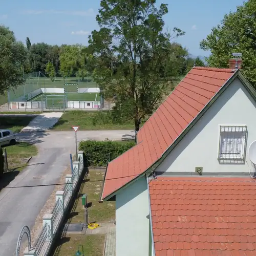 Zöld Ház Balatonmáriafürdő 002 kép