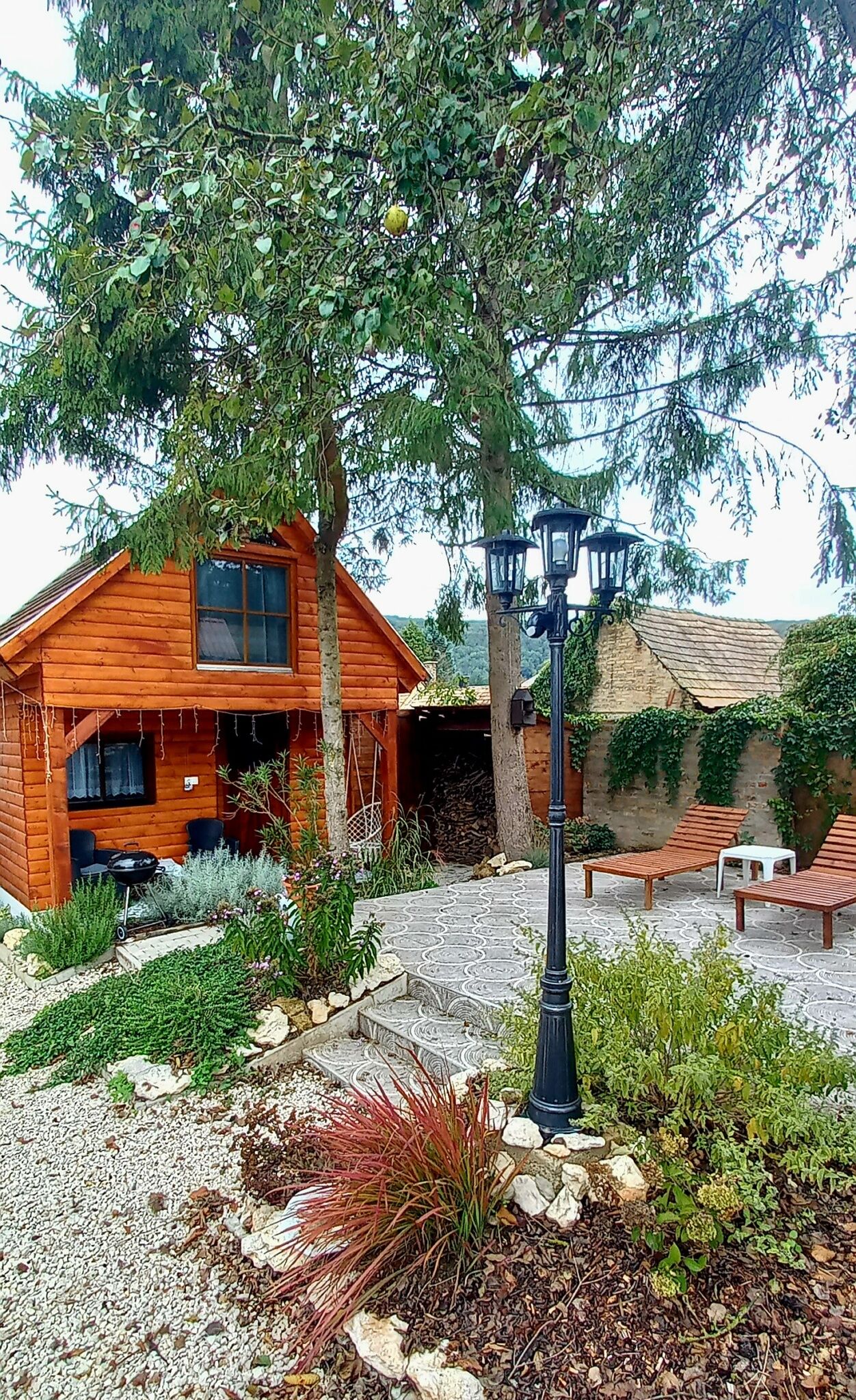Faház a fenyők alatt - Borostyánkút Wellness Home  II. Bakonybél
