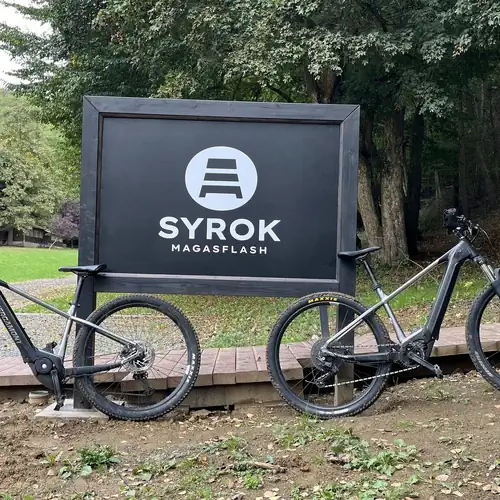 Syrok Magasflash Sirok 006 kép