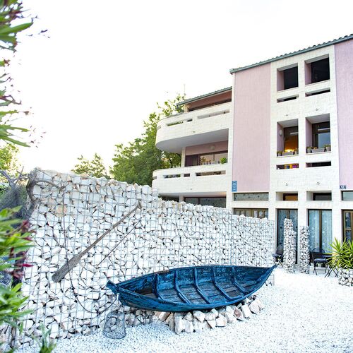 Apartments Silver Tree Split