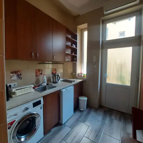 Cute apartment close to the center Budapest 008 kép