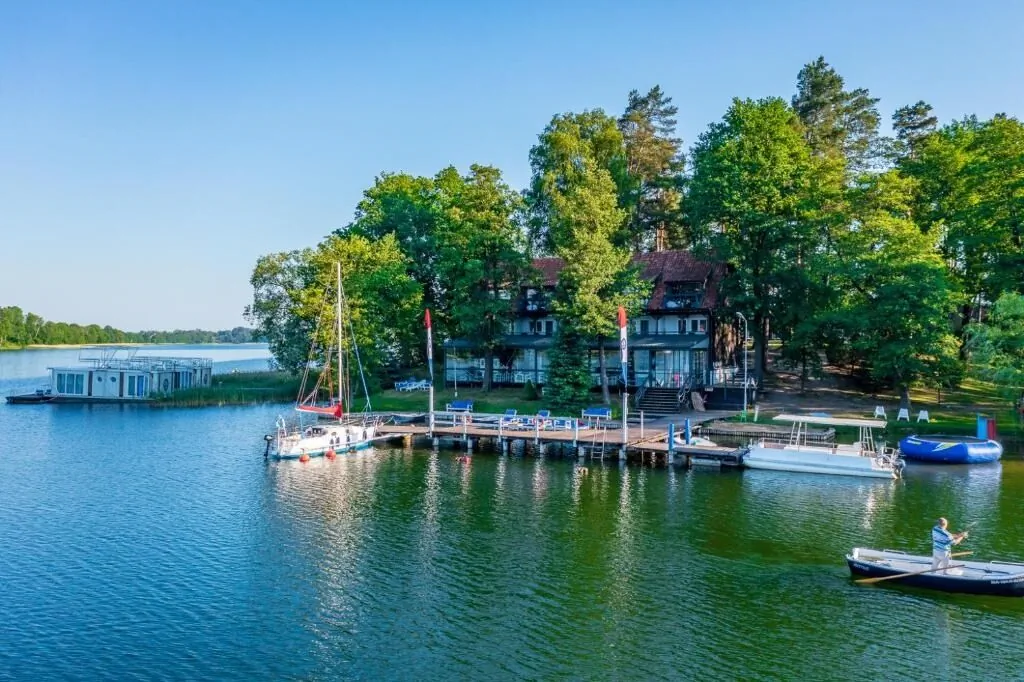 Ośrodek wypoczynkowy Brzozowa Wyspa