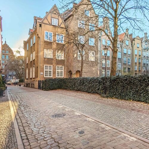 Św. Ducha 127/129 | Stare Miasto | Parking | Gdańsk