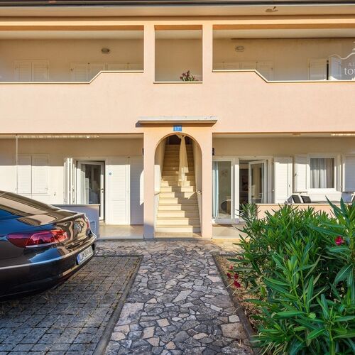Apartmani Lucrezia Lovrečica