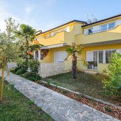 Apartmani Manfroi Lovrečica