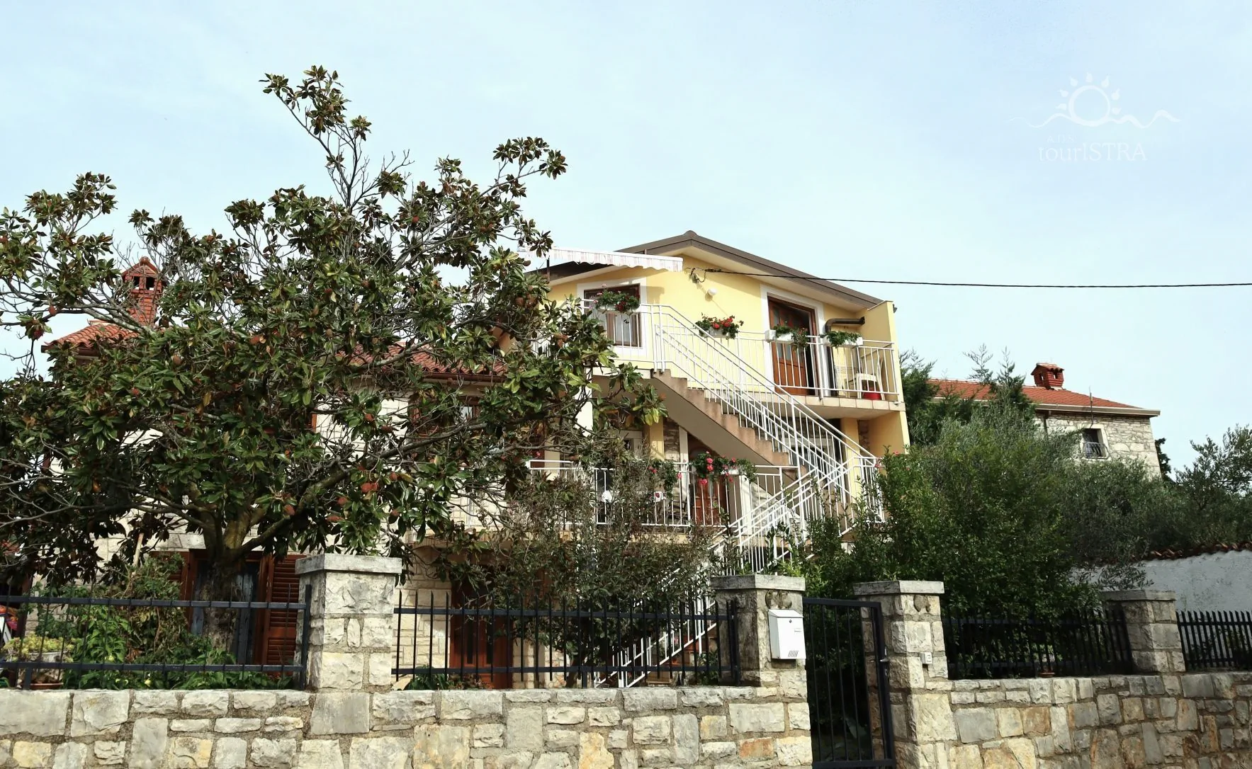 Apartmani MARA - KUĆA