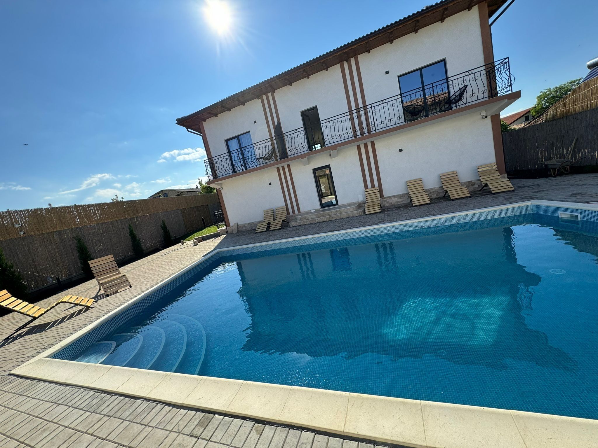 B' Lek Sea Resort 2 Mai