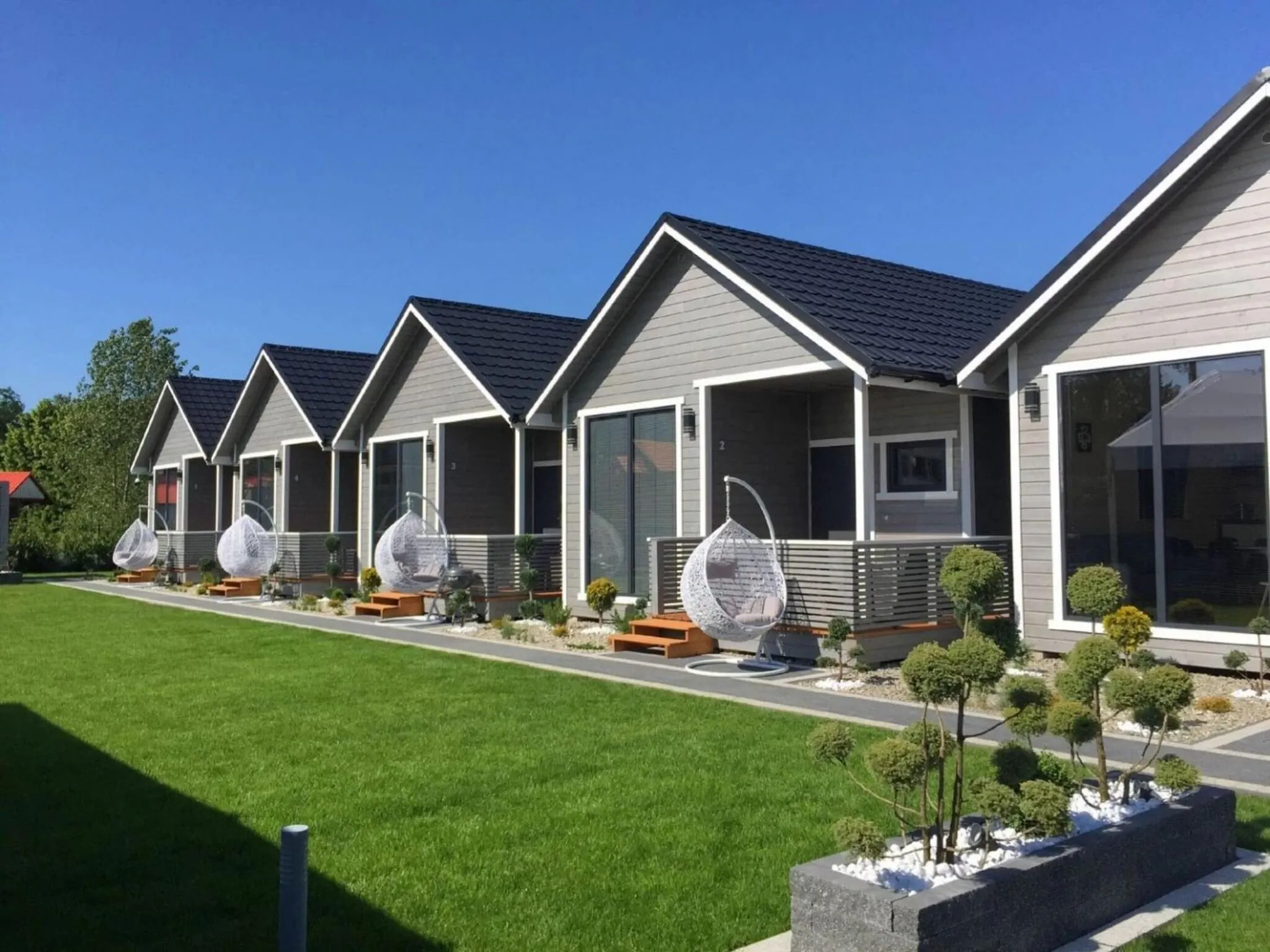 Domki Skandynawia z basenem Dąbki