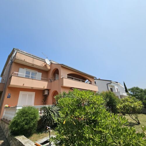 Apartmani Tomislav Novi Vinodolski ★★★ 2