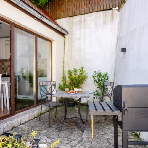 Cozy House w. private Terrace, Bbq & Free Parking Brașov