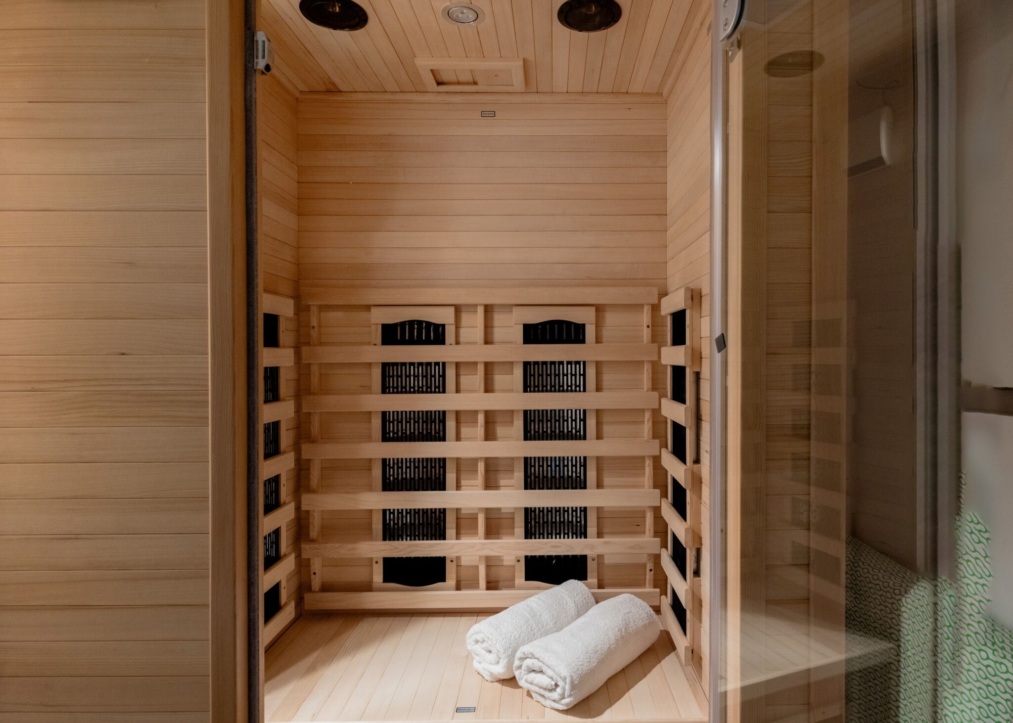 Stylish Cosy Apartment with Sauna - Hero Square Budapest