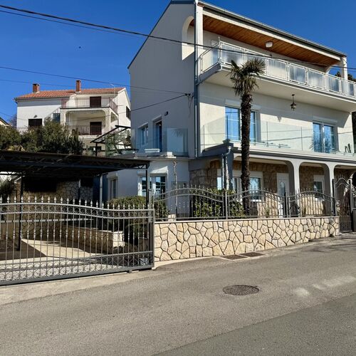 Apartmani Toma Crikvenica ★★★ 2
