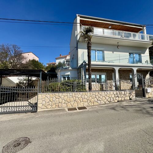 Apartmani Toma Crikvenica ★★★ 3