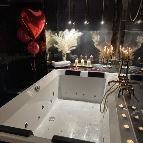 wanna z hydromasażem