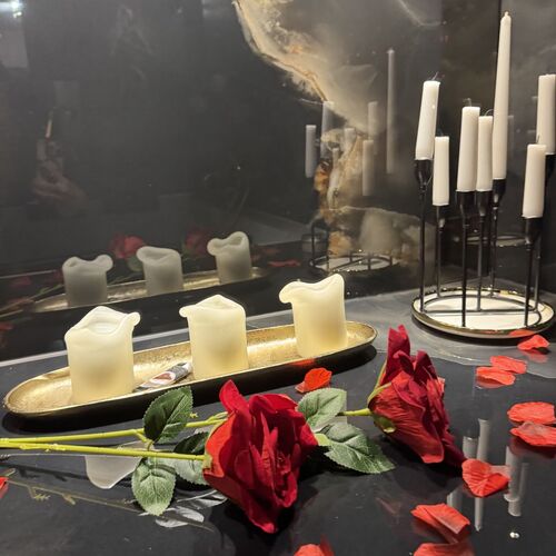 wystr&oacute;j przy jacuzzi