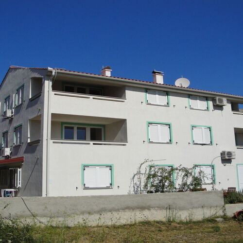 Apartment Knezevic Baska ★★★ 4