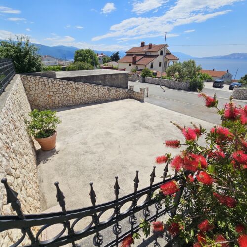 Apartmani Keti Novi Vinodolski ★★★ 3