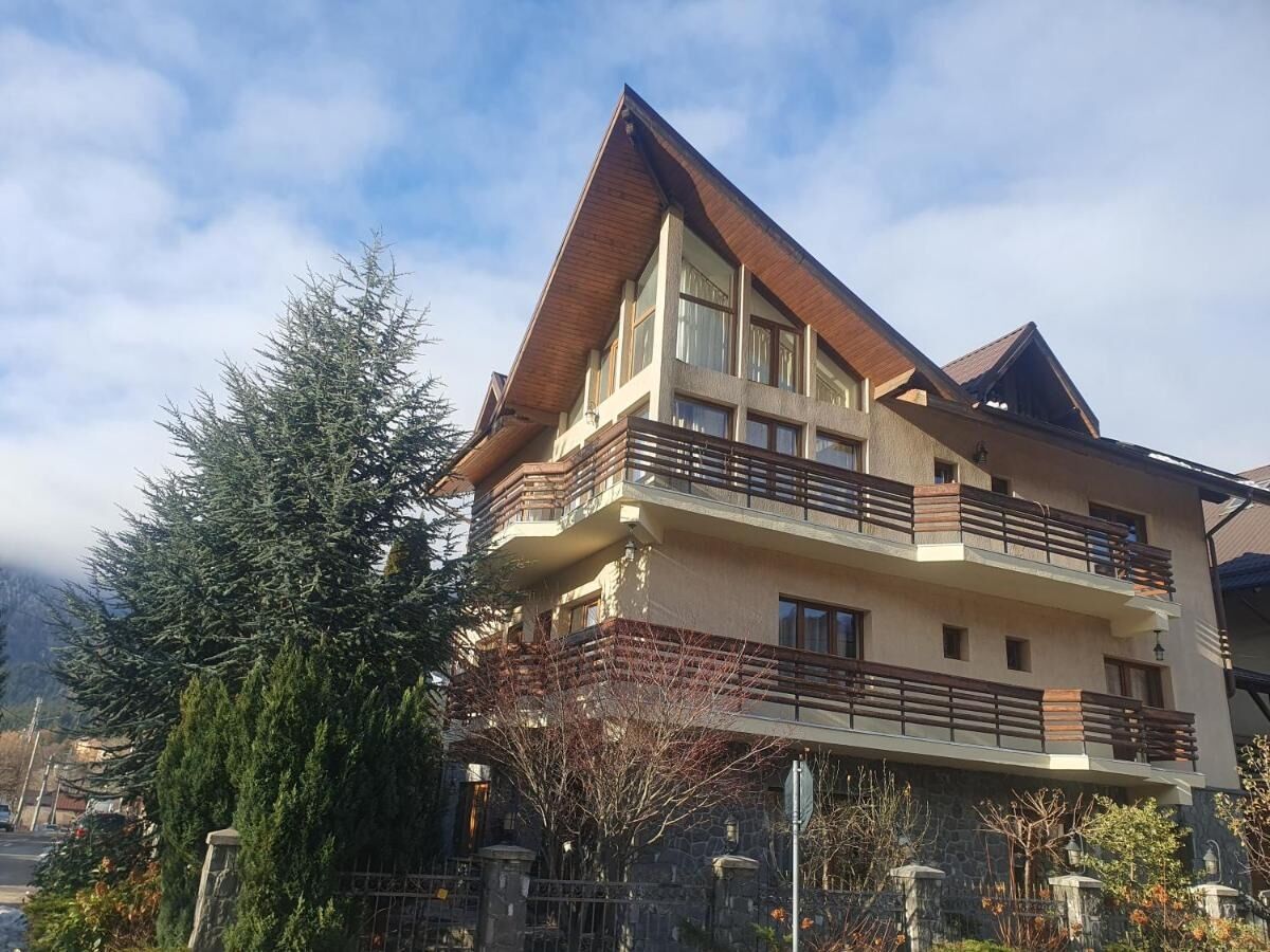 Pensiunea Căprioara Bușteni