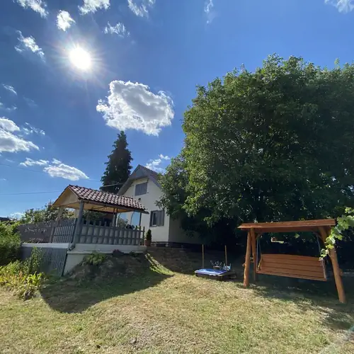 Nevenincs NYARALÓ Balatonfüred 033 kép