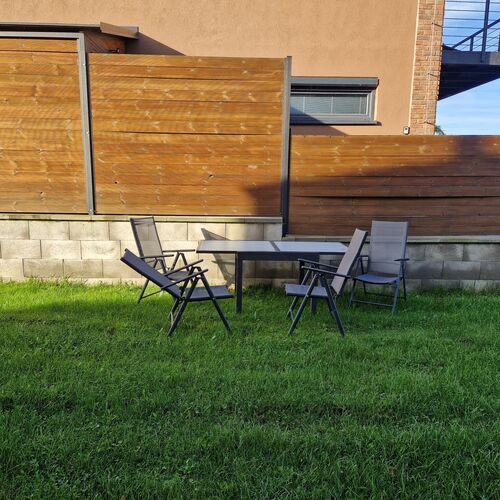 Venkovn&iacute; posezen&iacute;