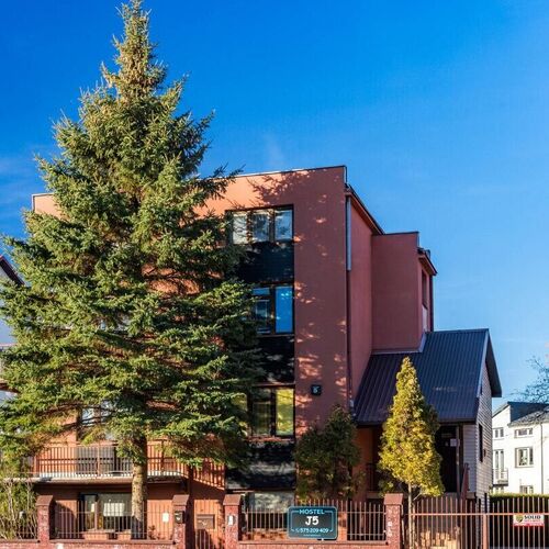 Hostel J5