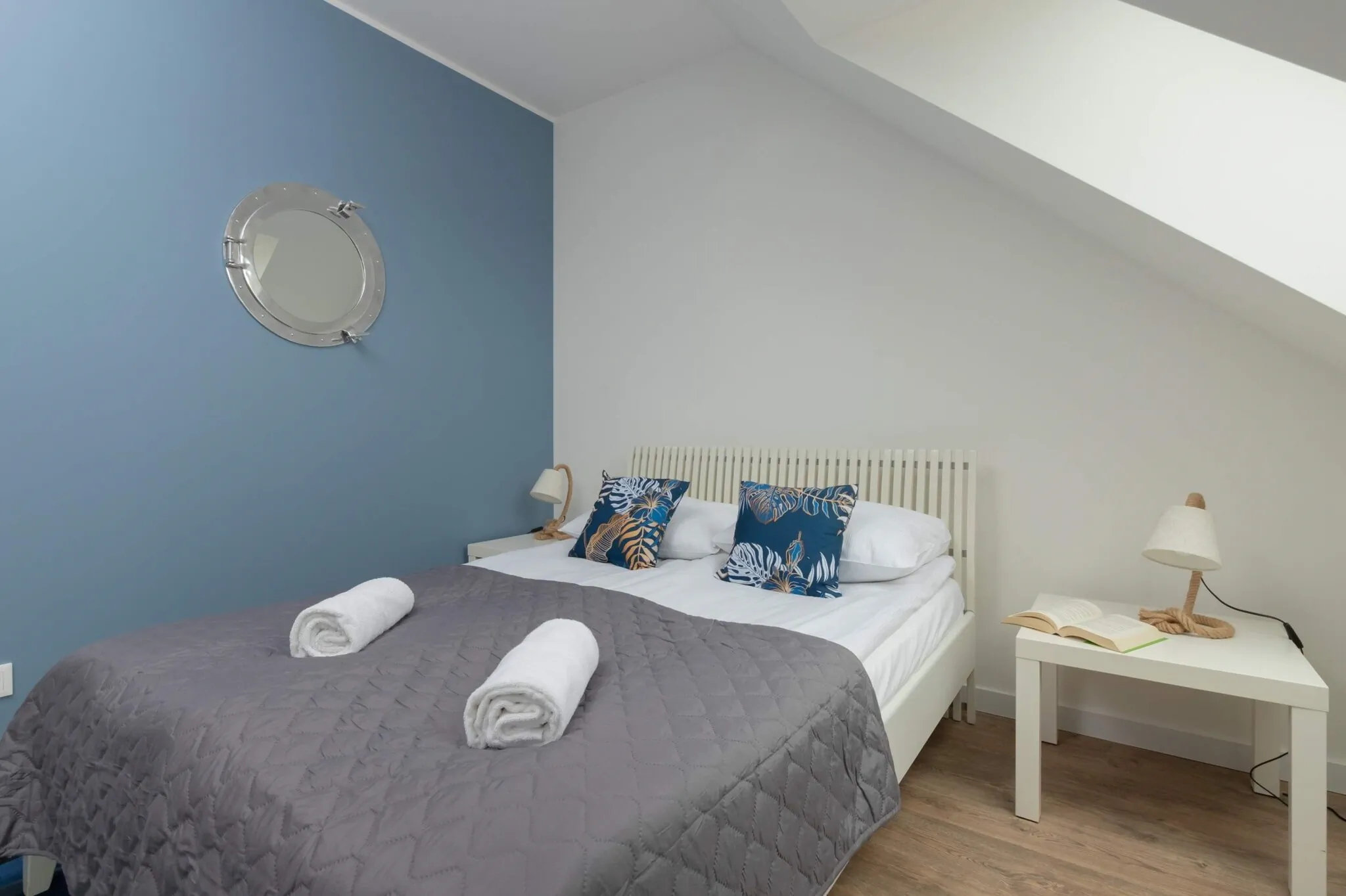 Powstańców Warszawskich 19 | Studio | Parking Warszawa