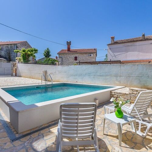 Mala Hiža Svetvincenat