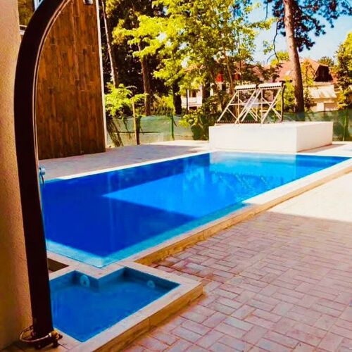 Medencés Apartmanház Balatonlelle  3