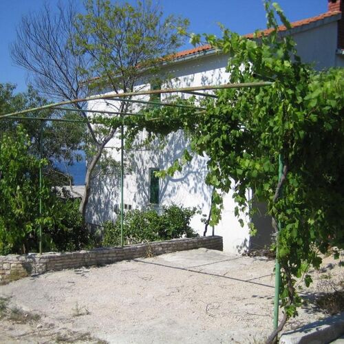 Apartment Nansi Necujam  3