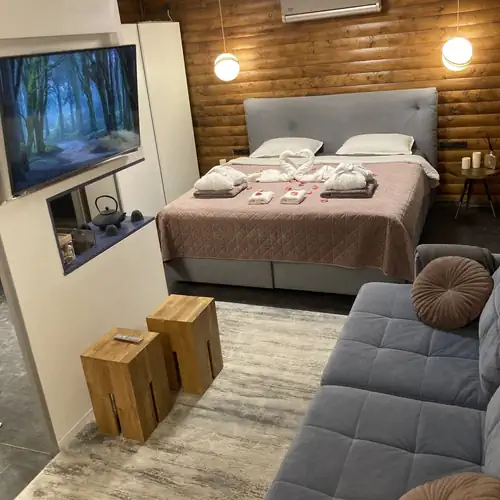Moodhouse2623 Kismaros 022 kép