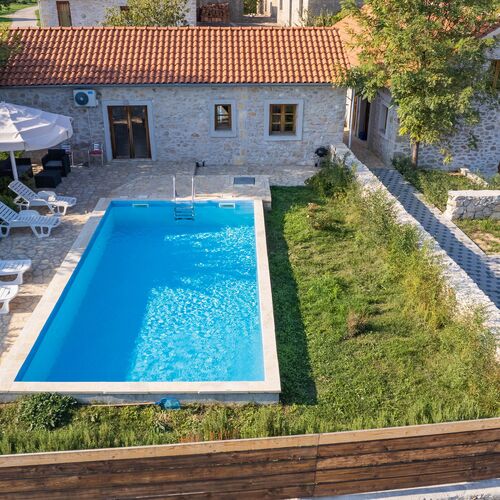 House Stone Curlew 2 Lišane Tinjske