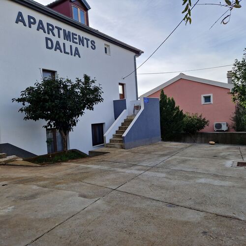 Apartments Jenny Karin Gornji  3