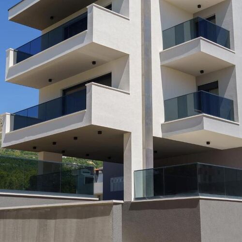 Apartments Bila Podstrana  2