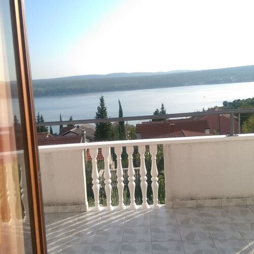 Apartment Tina Obrovac