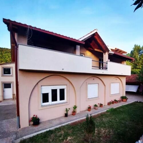 Apartments Velebit house Biljevine