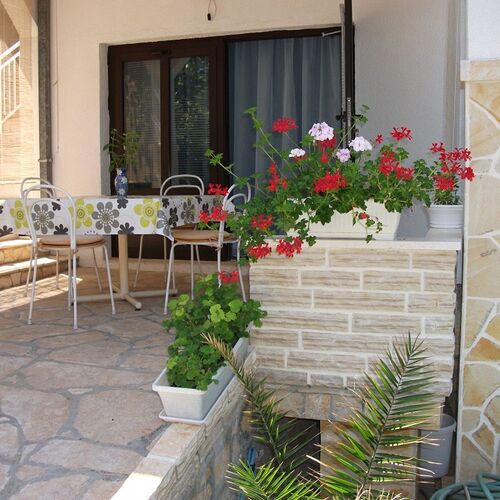 Apartment Dusko Karin Gornji  2