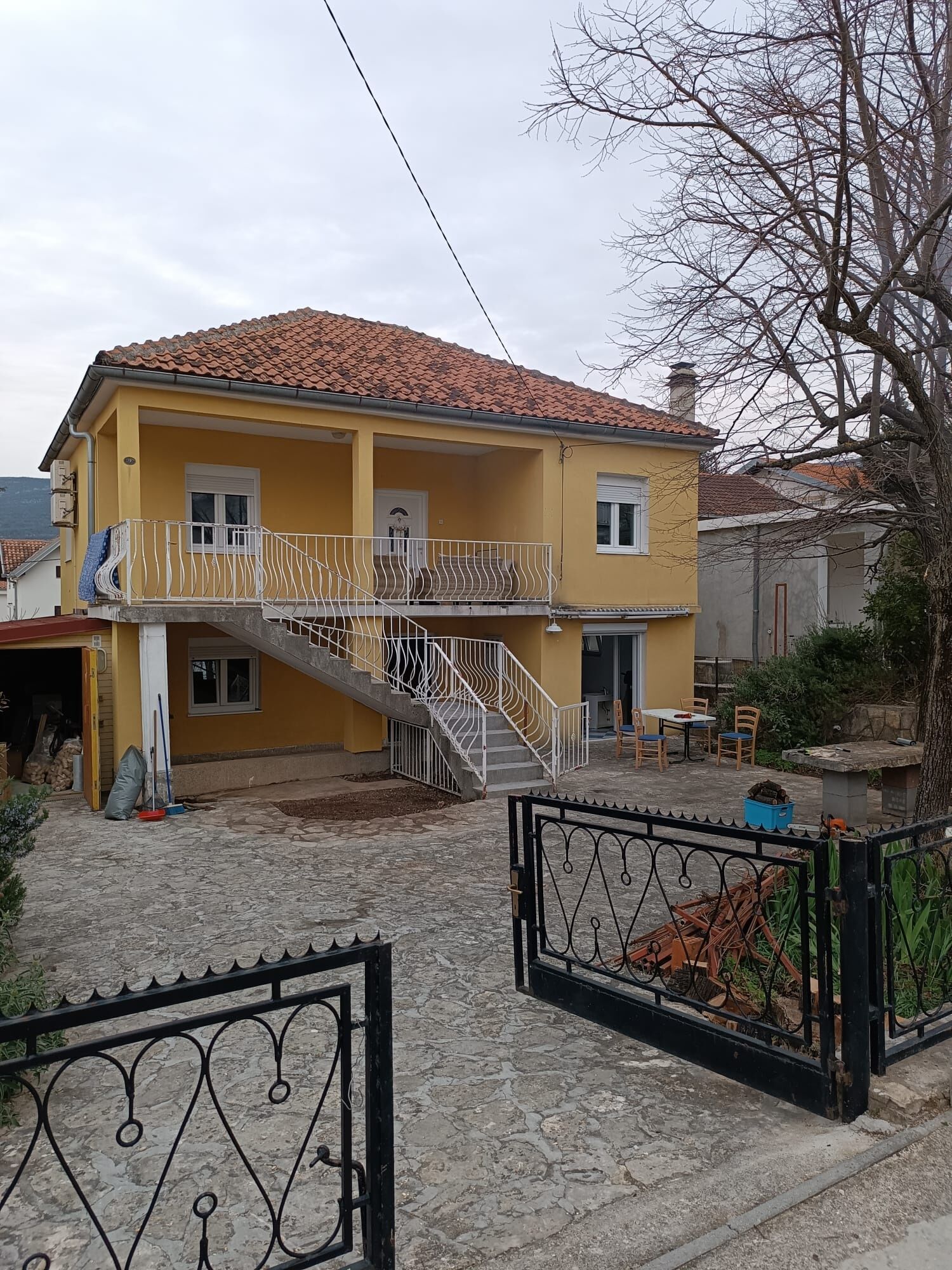 Sunny Apartment Gornji Karin