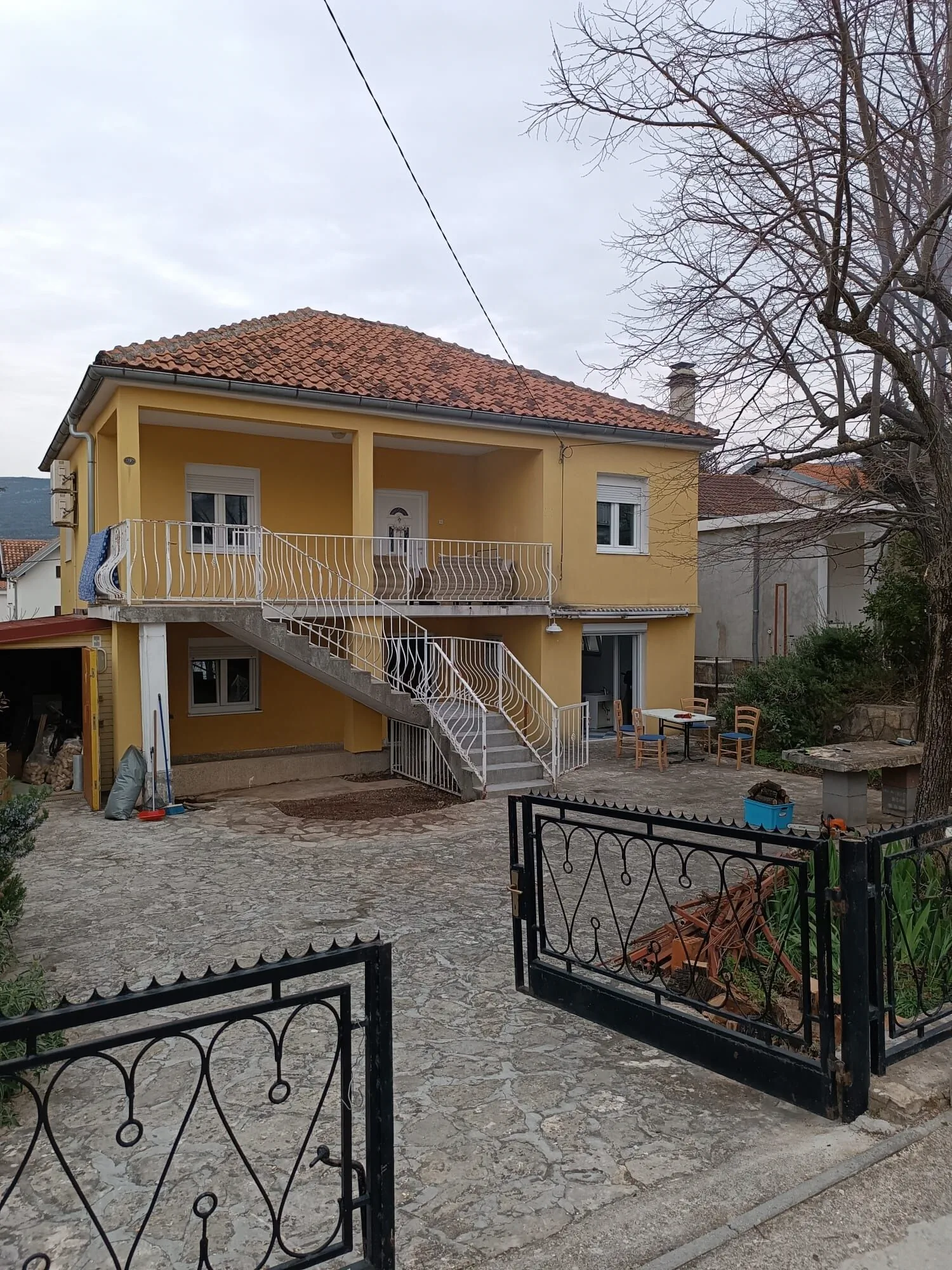 Sunny Apartment Gornji Karin