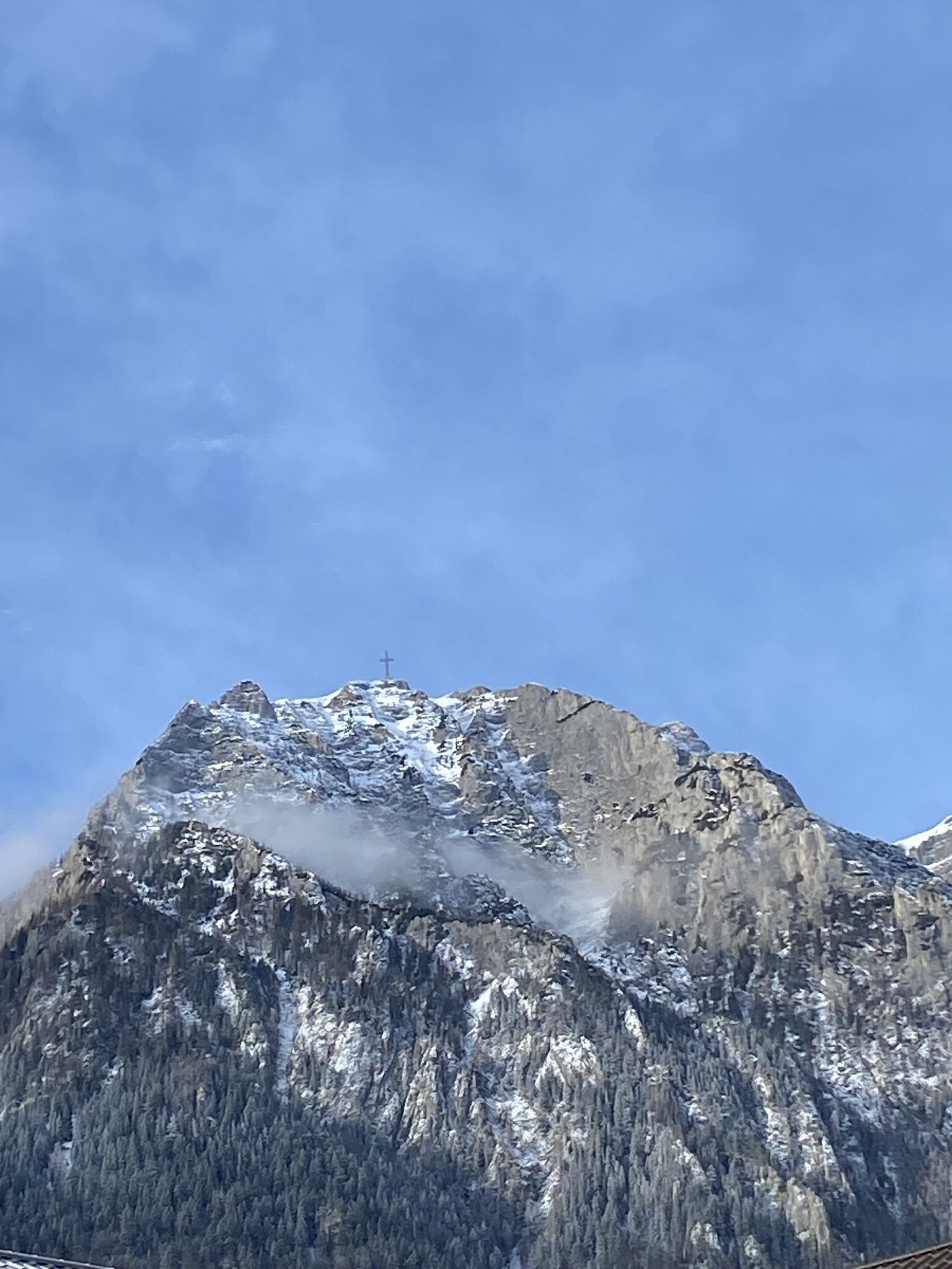 Vedere către Crucea Caraiman